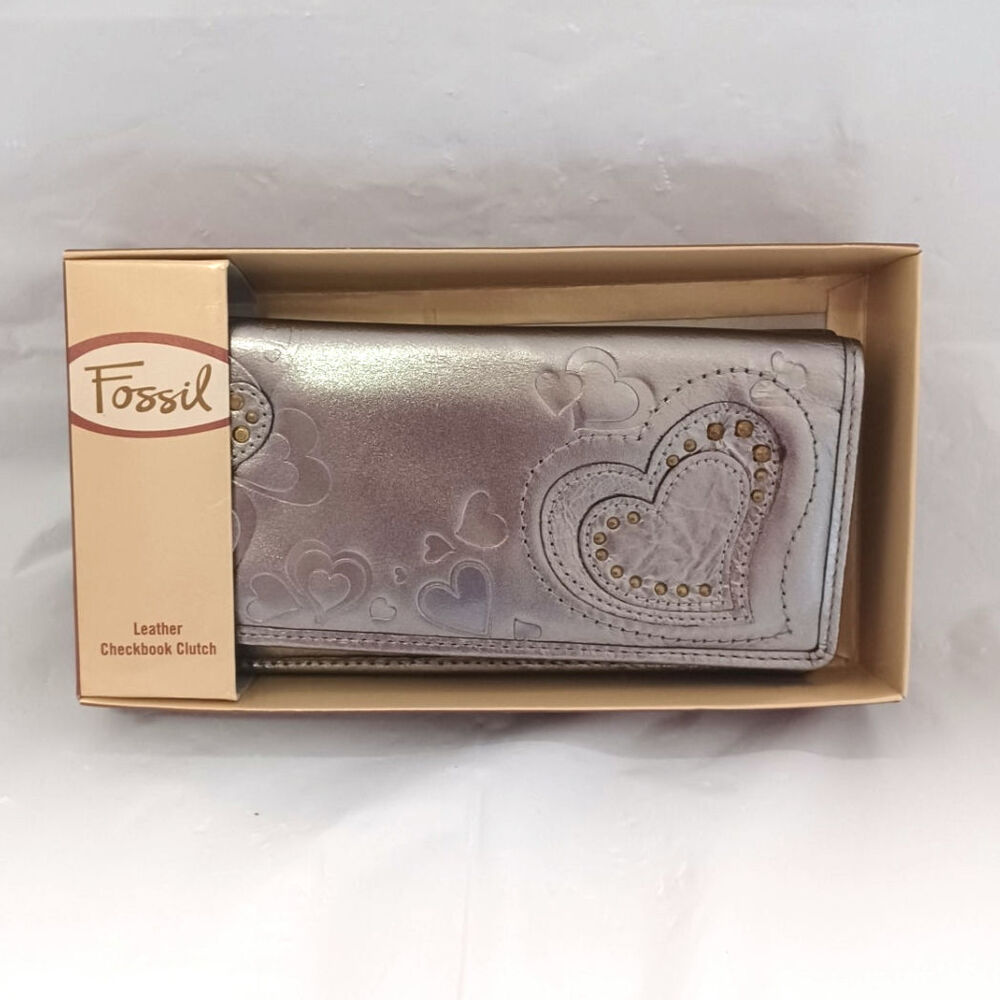 Vintage Y2K-era Fossil Metallic Pewter Leather Checkbook Clutch Wallet
